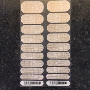 Jamberry Creme de la Creme